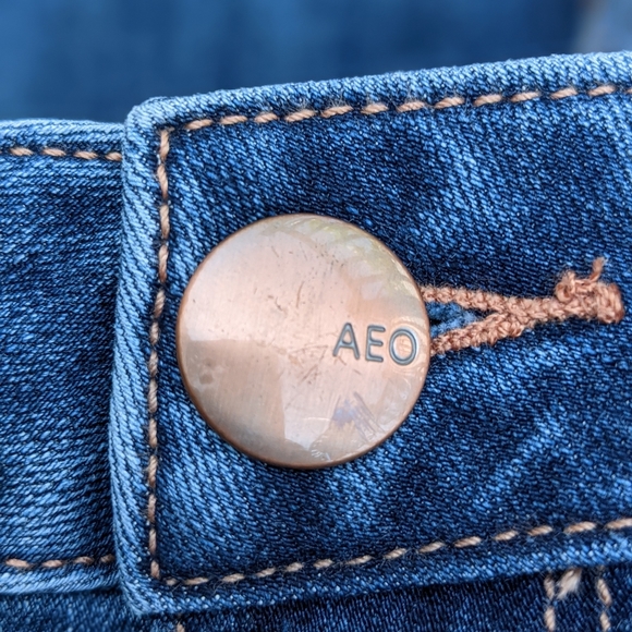 🎉 HOST PICK🎉 American Eagle X4 Vintage Wash Low-Rise Jeggings - Picture 5 of 5